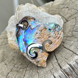 NEW! Abalone Shell Heart Necklace